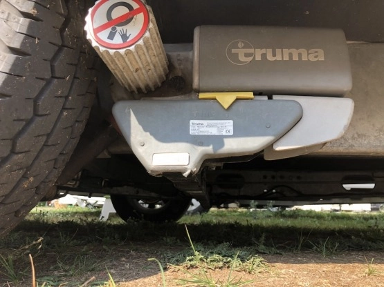                         FENDT DIAMANT 560 KLIMATYZACJA, MARKIZA, PRZEDSIONEK, MOVER - zdjęcie 3
                        