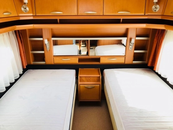                         FENDT DIAMANT 560 KLIMATYZACJA, MARKIZA, PRZEDSIONEK, MOVER - zdjęcie 7
                        