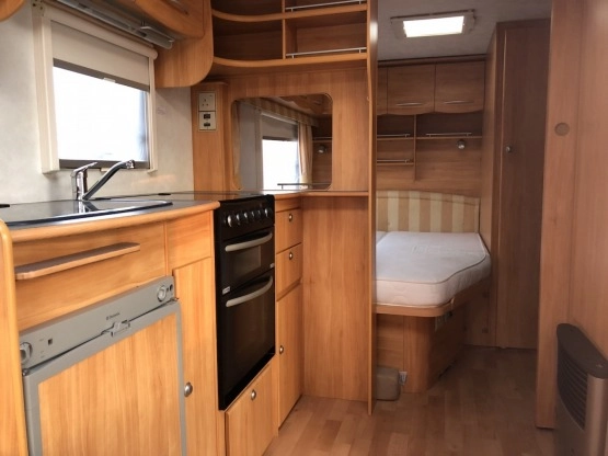                         ADRIA ADORA - zdjęcie 9
                        