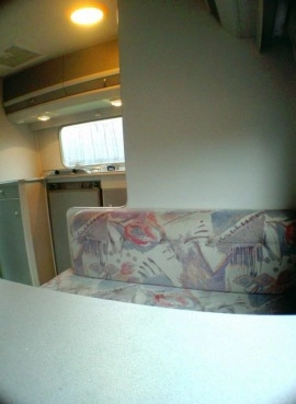                         Axxor, 1995r, DMC 890 kg, klima dachowa, 5 osób, zamykana sypialnia - zdjęcie 6
                        