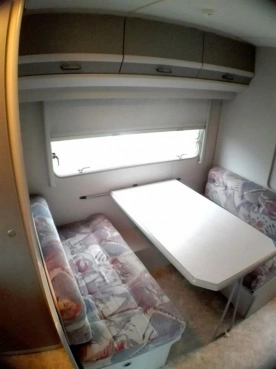                         Axxor, 1995r, DMC 890 kg, klima dachowa, 5 osób, zamykana sypialnia - zdjęcie 7
                        