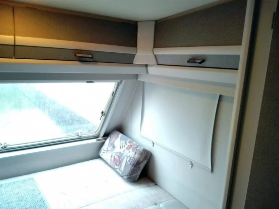                         Axxor, 1995r, DMC 890 kg, klima dachowa, 5 osób, zamykana sypialnia - zdjęcie 9
                        