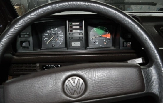                         Volkswagen California T3 rocznik 1985 - zdjęcie 3
                        