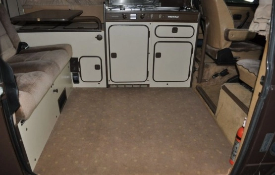                         Volkswagen California T3 rocznik 1985 - zdjęcie 5
                        