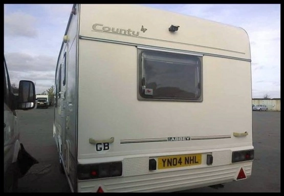                         Przyczepa Abbey County - 2000 rok - zdjęcie 10
                        