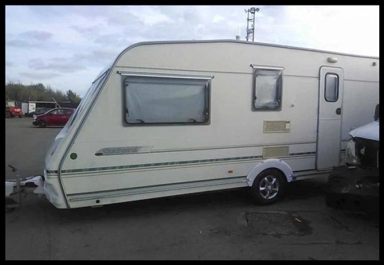                         Przyczepa Abbey County - 2000 rok - zdjęcie 11
                        