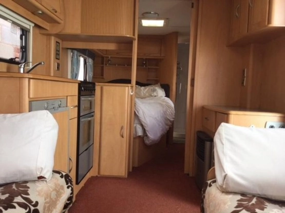                         SPRZEDAM PRZYCZEPĘ LUNAR 2007 DMC 1600 - zdjęcie 8
                        