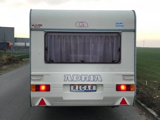                         Adria Unica 461 dla 6 osób, z przedsionkiem. DMC 1100 kg - zdjęcie 6
                        