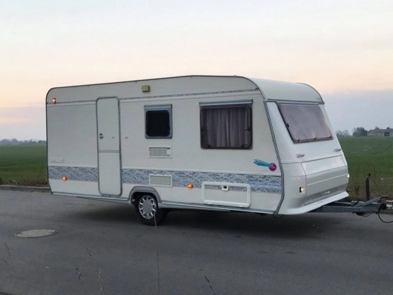                         Adria Unica 461 dla 6 osób, z przedsionkiem. DMC 1100 kg - zdjęcie 7
                        