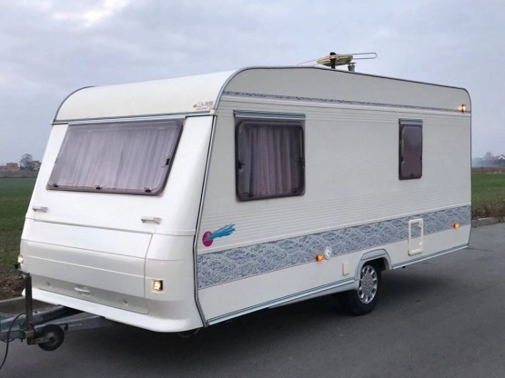                         Adria Unica 461 dla 6 osób, z przedsionkiem. DMC 1100 kg - zdjęcie 8
                        