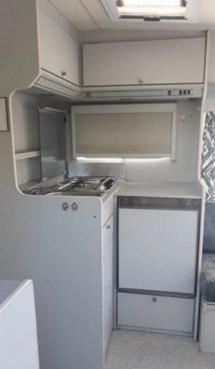                         Przyczepa Beyerland 470T - zdjęcie 9
                        