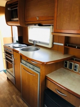                         BESSACARR CAMEO - zdjęcie 8
                        