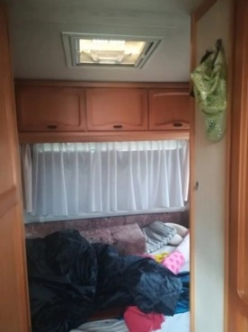                         Zamienię lub sprzedam campera - zdjęcie 3
                        