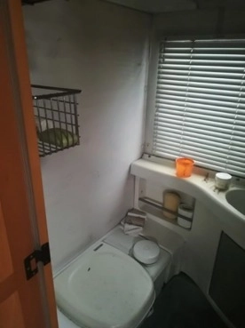                         Zamienię lub sprzedam campera - zdjęcie 7
                        