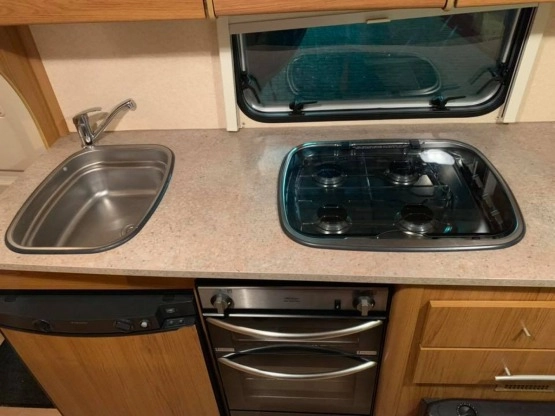                         Camping Bailey series7 Pageant rok produkcji 2010 - zdjęcie 10
                        