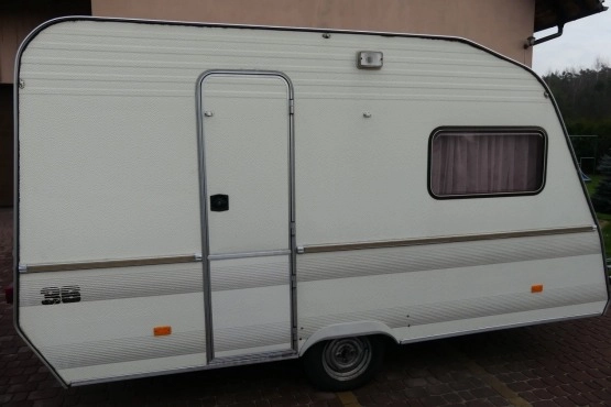                         Przyczepa 4-osobowa HOME-CAR 36 z 1989 r. - zdjęcie 11
                        