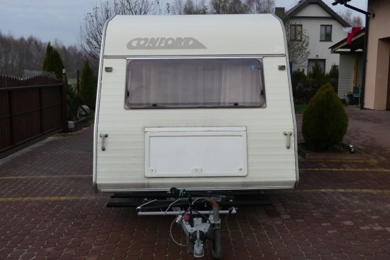                         Przyczepa 4-osobowa HOME-CAR 36 z 1989 r. - zdjęcie 16
                        