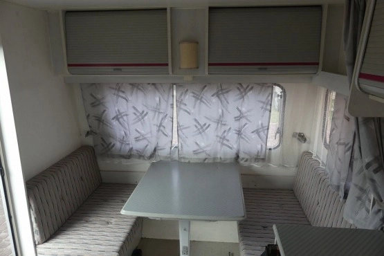                         Przyczepa 4-osobowa HOME-CAR 36 z 1989 r. - zdjęcie 8
                        