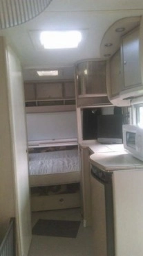                         Przyczepa Kempingowa marki DETHLEFFS ROND - zdjęcie 4
                        