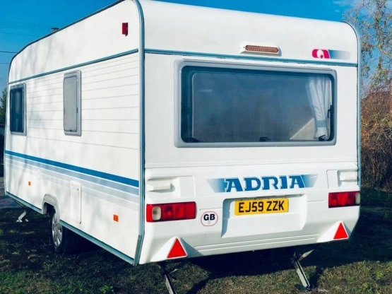                         Przyczepa Adria 461DB, 2004 rok - zdjęcie 7
                        