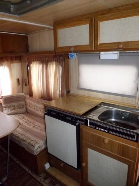                         Przyczepa kempingowa ADRIA 305 SL - zdjęcie 7
                        