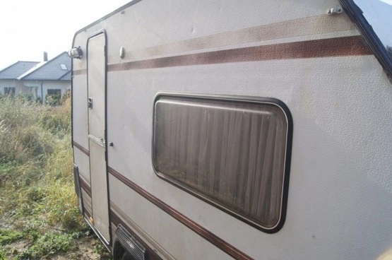                         Przyczepa kempingowa Dethleffs 1984 rok - zdjęcie 3
                        
