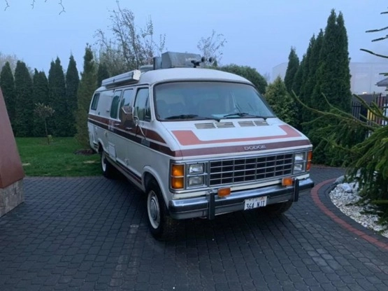                         Dodge Camper - zdjęcie 12
                        