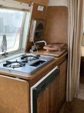                         Dodge Camper - zdjęcie 14
                        