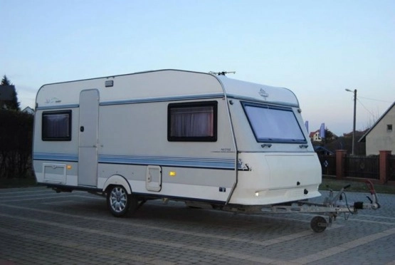                         HOBBY 495 Zadbana Zarejestrowana Z przedsionkiem i WC POLECAM!!! - zdjęcie 1
                        