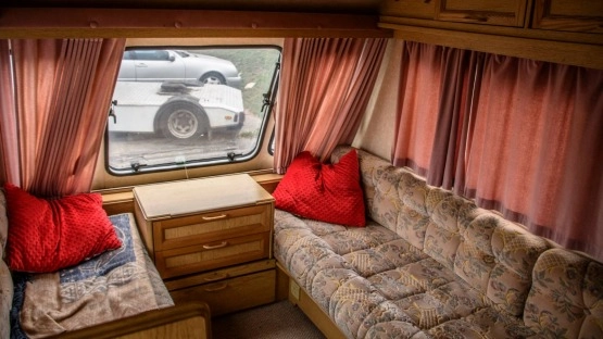                         Przyczepa kempingowa Elddis Sceptre Crown - zdjęcie 3
                        