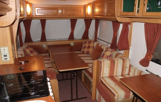                         Przyczepa Fleedwood, rok 2004 - zdjęcie 5
                        