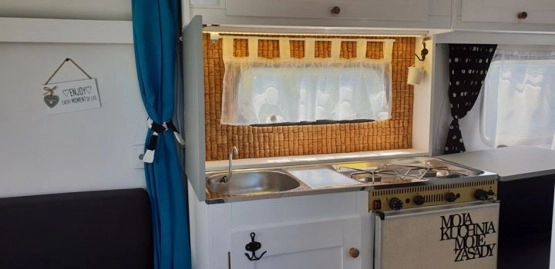                         Przyczepa Kempingowa De Reu 4000 - zdjęcie 6
                        