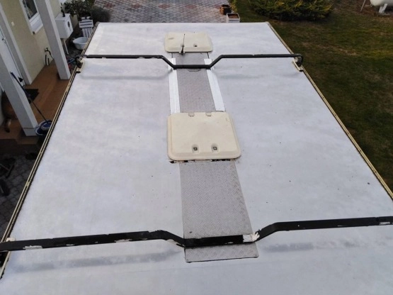                         Mercedes MB100 89R 2,4D 5 osobowy - zdjęcie 12
                        