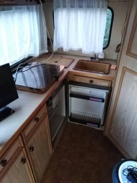                         Mercedes MB100 89R 2,4D 5 osobowy - zdjęcie 14
                        