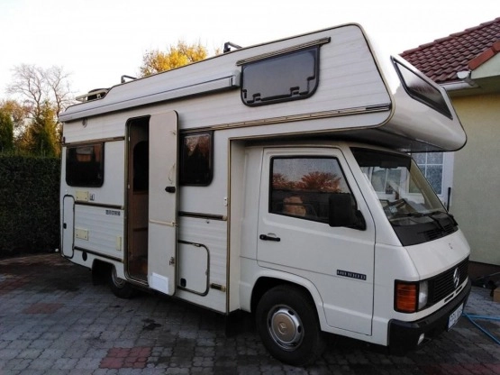                         Mercedes MB100 89R 2,4D 5 osobowy - zdjęcie 1
                        