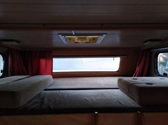                         Mercedes MB100 89R 2,4D 5 osobowy - zdjęcie 8
                        