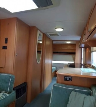                         Przyczepa kempingowa 5-6 osobowa - zdjęcie 5
                        