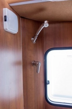                         Nowa Przyczepa Kempingowa N126ET Toaleta Prysznic Kuchnia Ogrzewanie SUPER OKAZJA Wyprzedaż 2018 - zdjęcie 8
                        