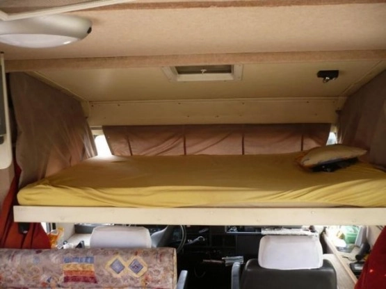                         Kamper Fiat Ducato 1.9 TD - ZAMIENIĘ - zdjęcie 4
                        