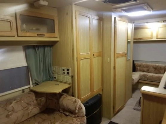                         Przyczepa kempingowa Elddis 5-6 osobowa - zdjęcie 5
                        