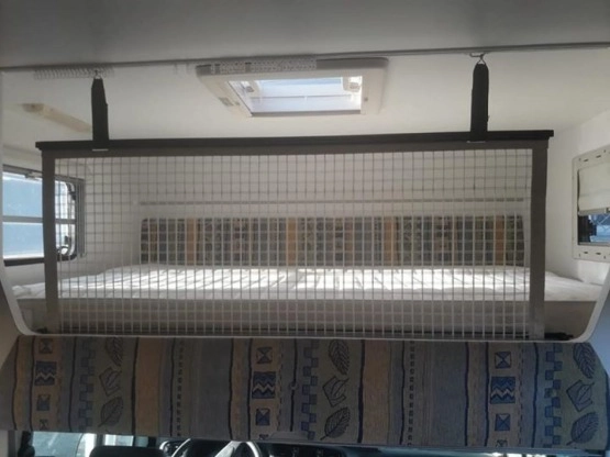                         Kamper Fiat Ducato z 2002 roku - zdjęcie 5
                        