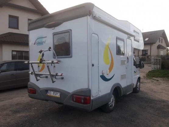                        Kamper Fiat Ducato z 2002 roku - zdjęcie 7
                        