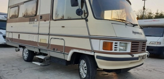                         HYMER Mobil kamperek klasyk 2.5 D - zdjęcie 13
                        