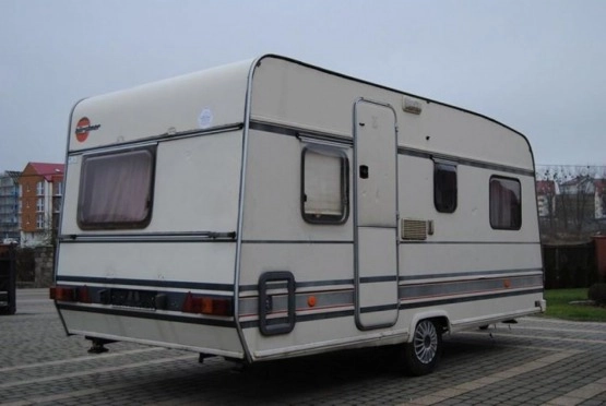                         BURSTNER Idealna na działkę! Mobilna! 4 os. z WC. Ogrzewanie! Sucha! - zdjęcie 6
                        