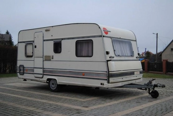                         BURSTNER Idealna na działkę! Mobilna! 4 os. z WC. Ogrzewanie! Sucha! - zdjęcie 7
                        