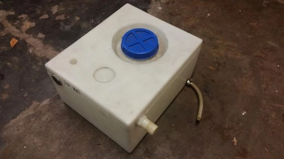                         Zbiornik na wodę - zdjęcie 4
                        