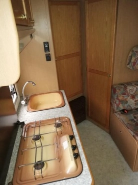                         Ford Transit Camper 1996 rok - zdjęcie 13
                        