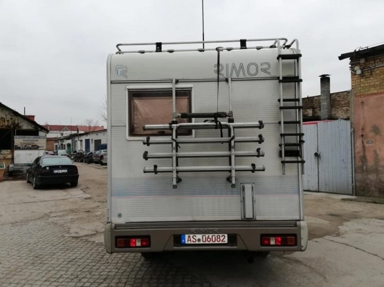                         Ford Transit Camper 1996 rok - zdjęcie 6
                        