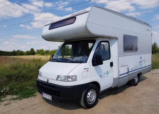                         Kamper Dethleffs A5820, 1998 rok - zdjęcie 13
                        