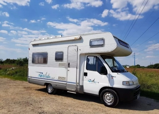                         Kamper Dethleffs A5820, 1998 rok - zdjęcie 1
                        